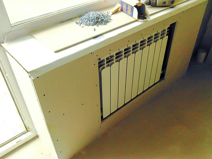 Installing plasterboard for a radiator