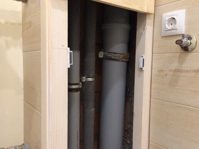 hide pipes in the bathroom