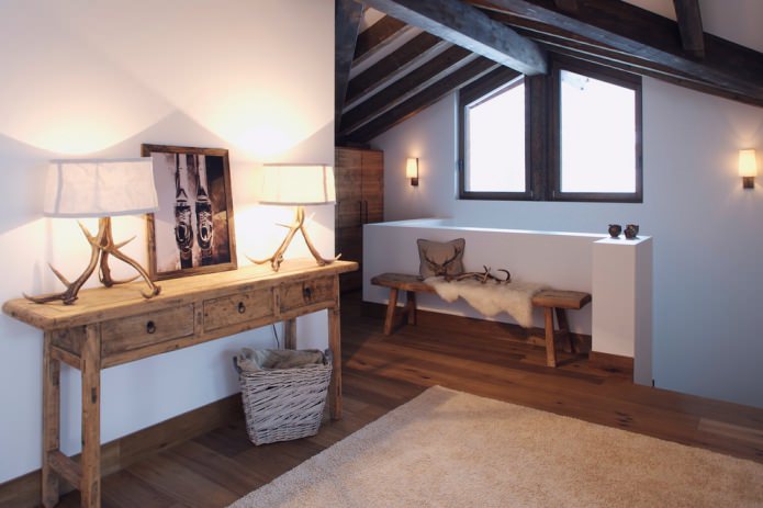 table lamps with a wooden base