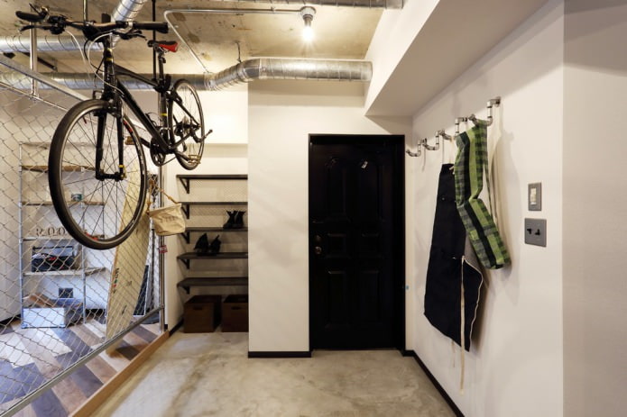 industrial style ceiling