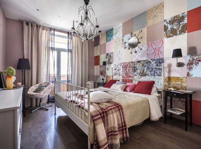 wallpaper patchwork in the bedroom
