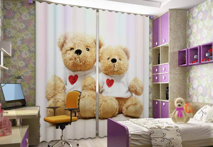 3D curtains in the girl's nursery