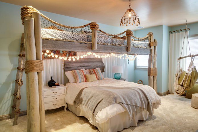 net and rope in the design of a marine room