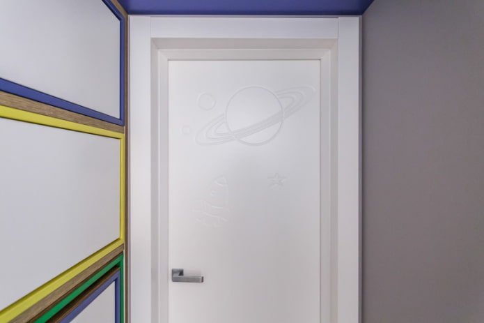 Acrylic door