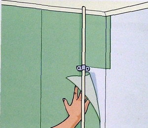 wallpapering behind pipes