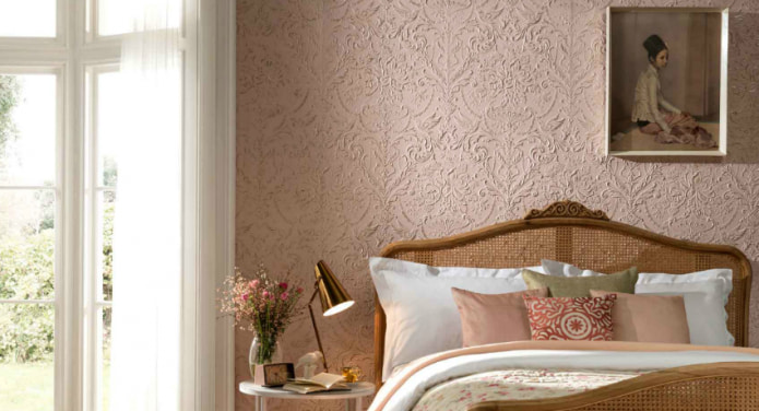 bedroom with acrylic wallpaper