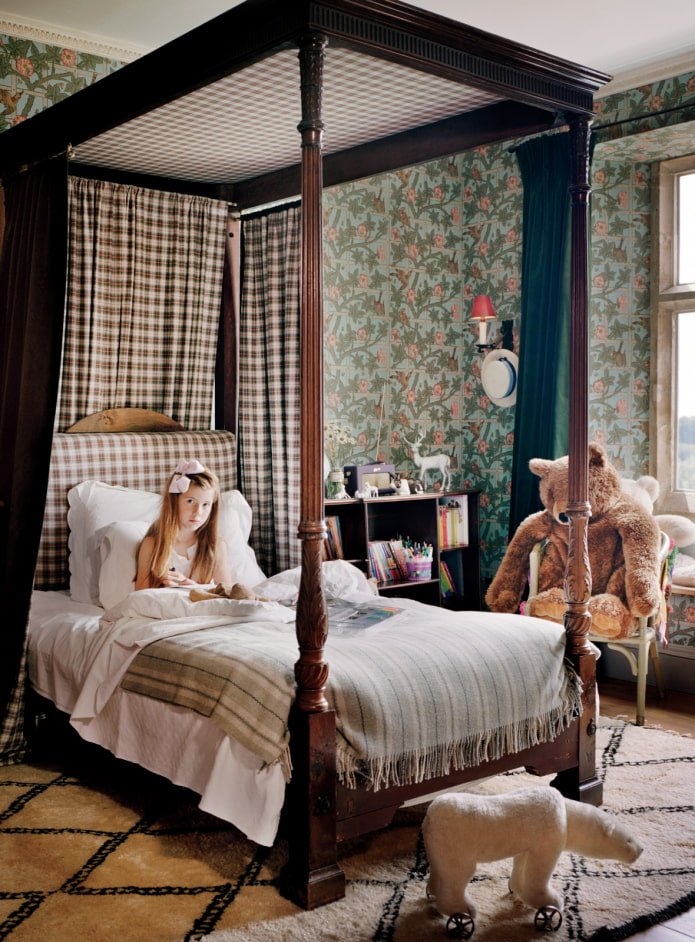 children's room in traditional English style