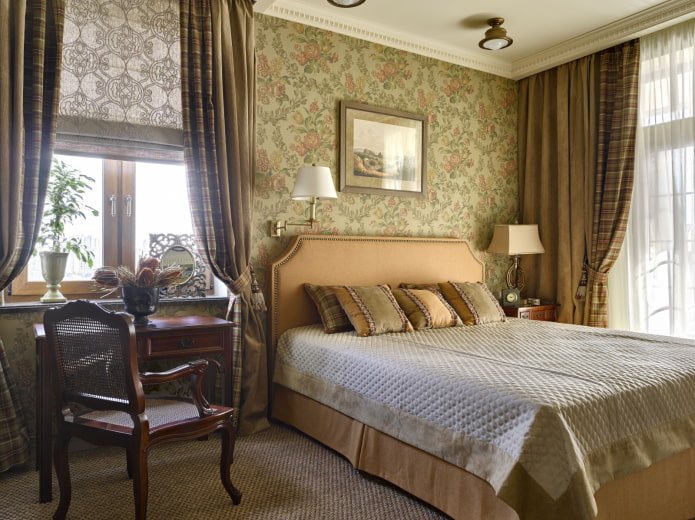 floral wallpaper in the bedroom