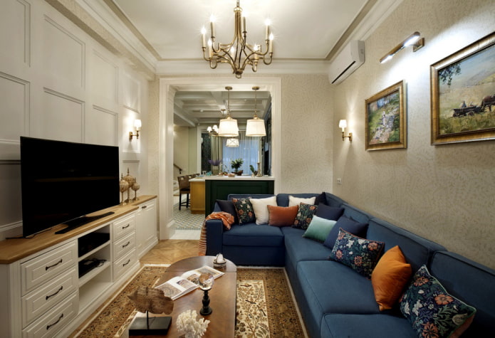 arch in the interior of a small living room