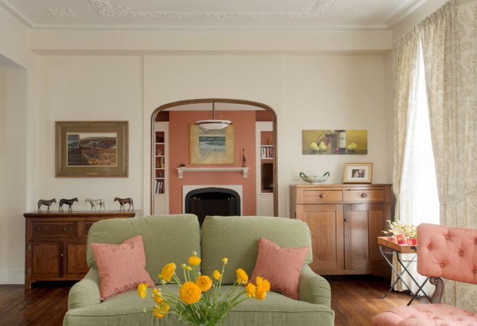 plasterboard arch with edging in the interior