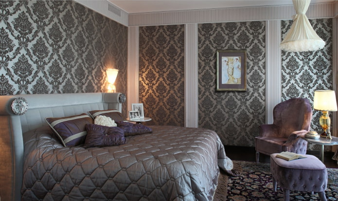 Floral ornaments on wallpaper