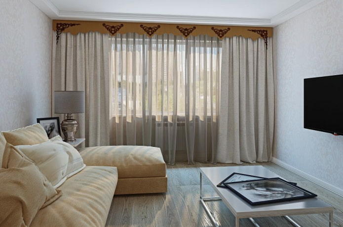 lambrequin with appliques in the interior