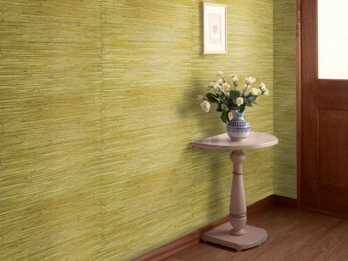 green walls