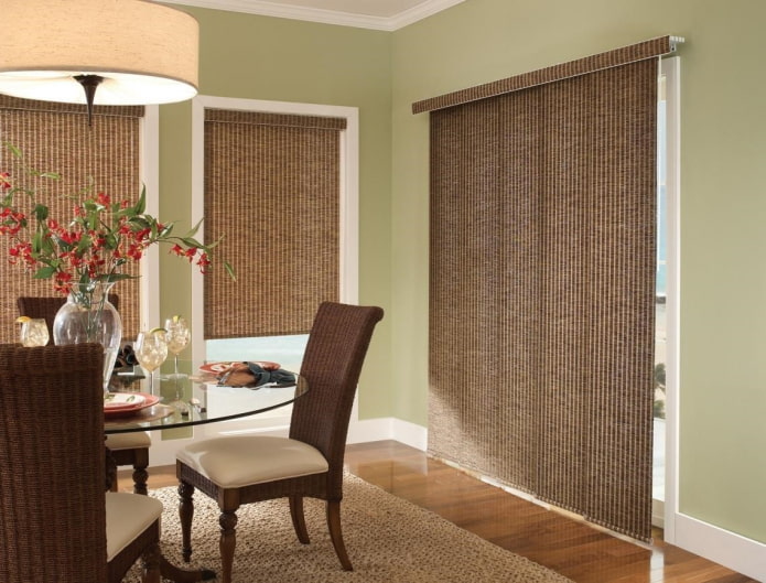 Japanese bamboo panels in the interior