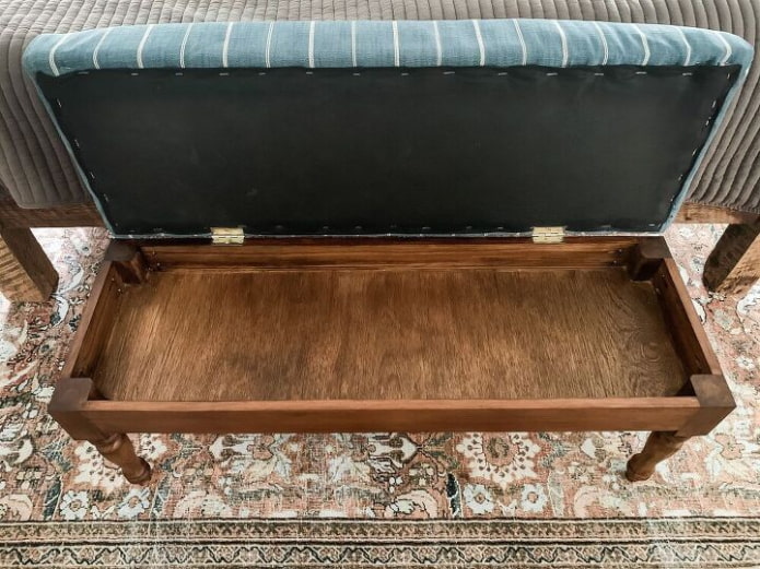 Ready-made bench