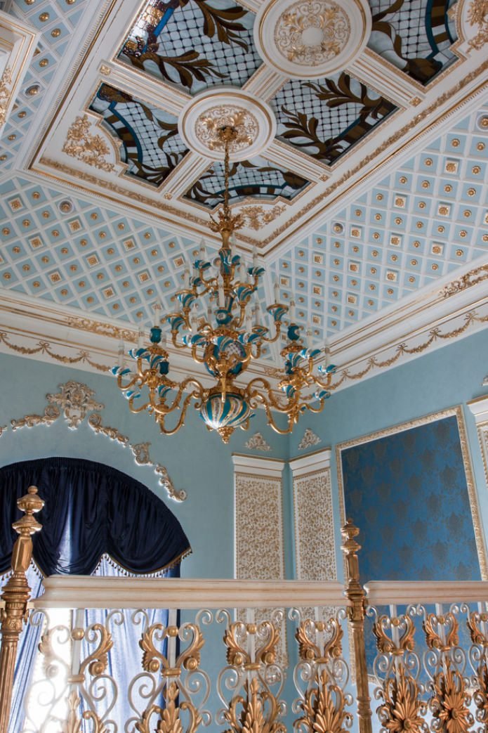 baroque ceiling