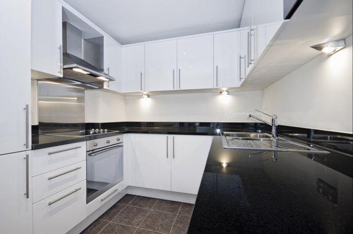 black and white kitchen set