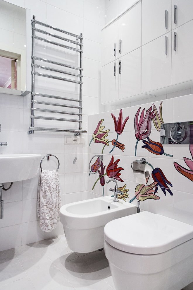 toilet interior design in white tones