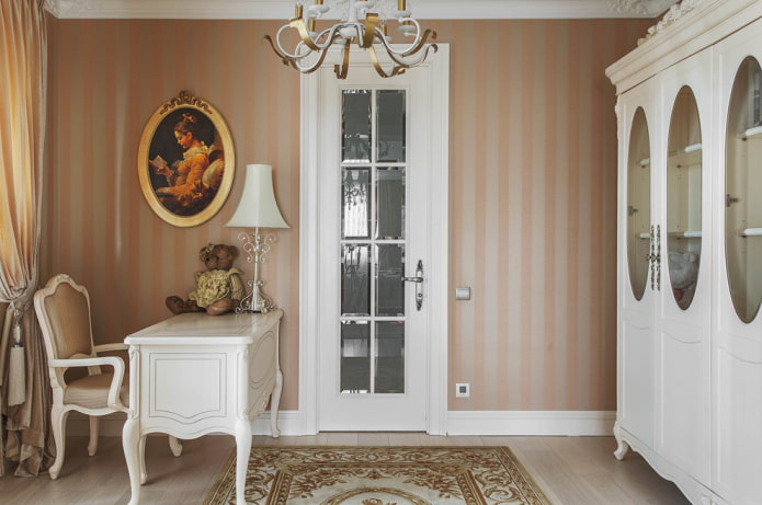 white doors with glass inserts in the interior