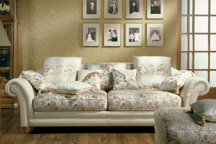 floral pattern on the sofa
