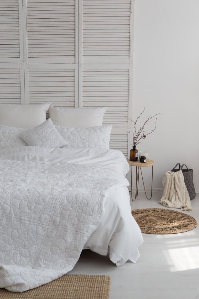 white bedspread
