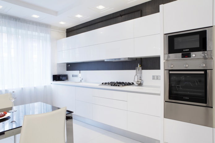linear kitchen set without fittings in a minimalist style