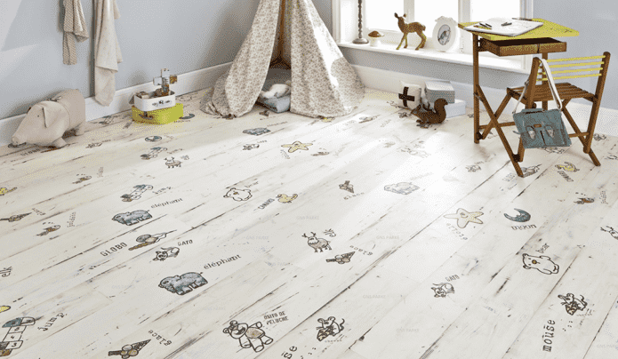 laminate with a pattern