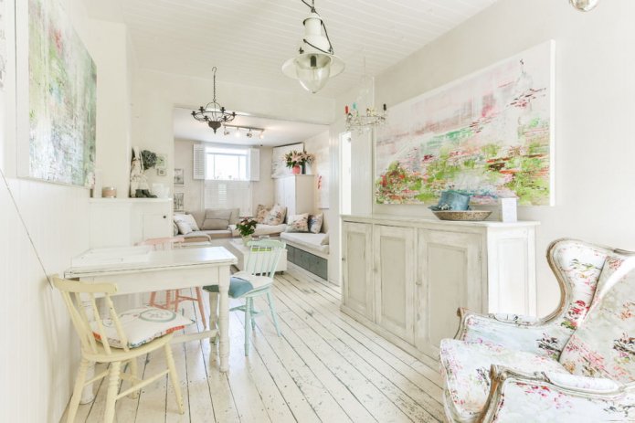 light aged floor in Provence style