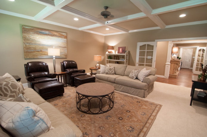 Light floor and beige ceiling