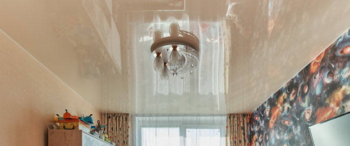 Glossy ceiling