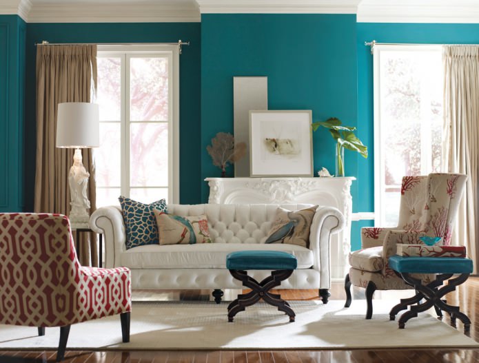 Living room decoration in turquoise tones