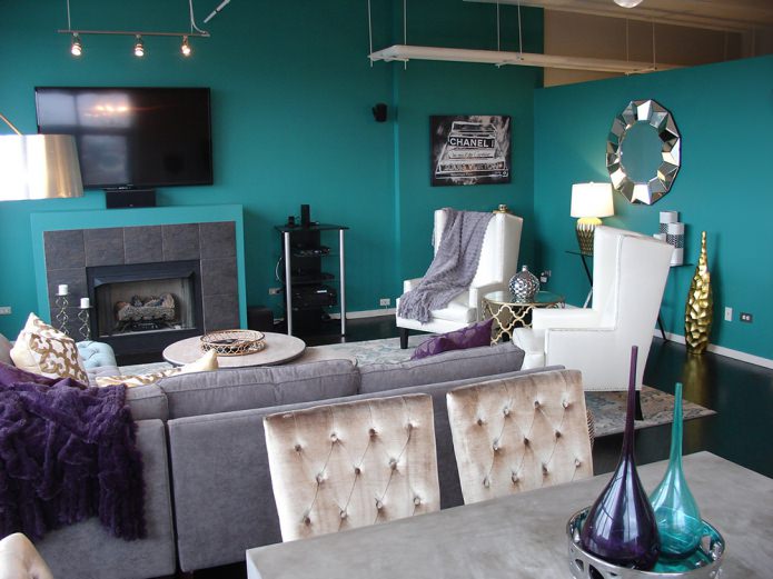 dark turquoise walls