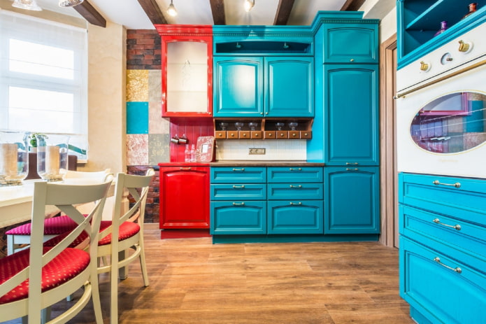 kitchen in turquoise tones with bright accents