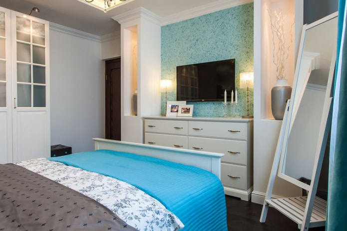 Combination of interior with liquid wallpaper