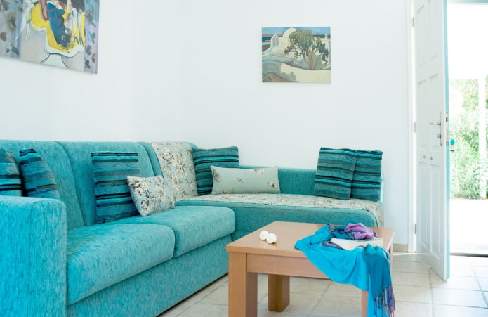 bright turquoise sofa in the interior
