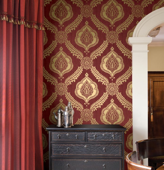 burgundy and gold wallpaper