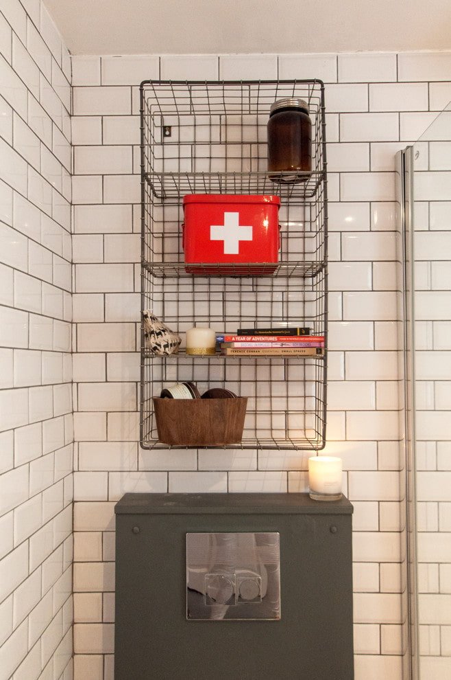 Decor on the shelves