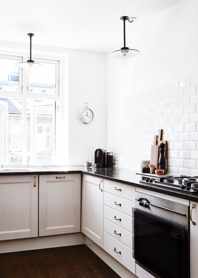 clock in the kitchen