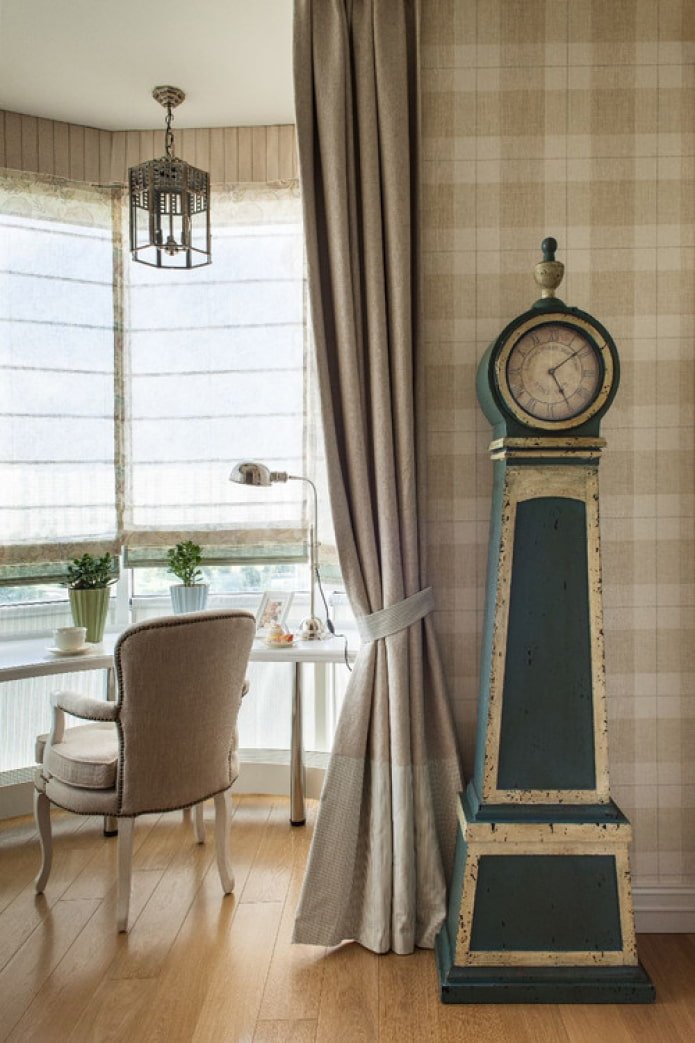 floor clock 