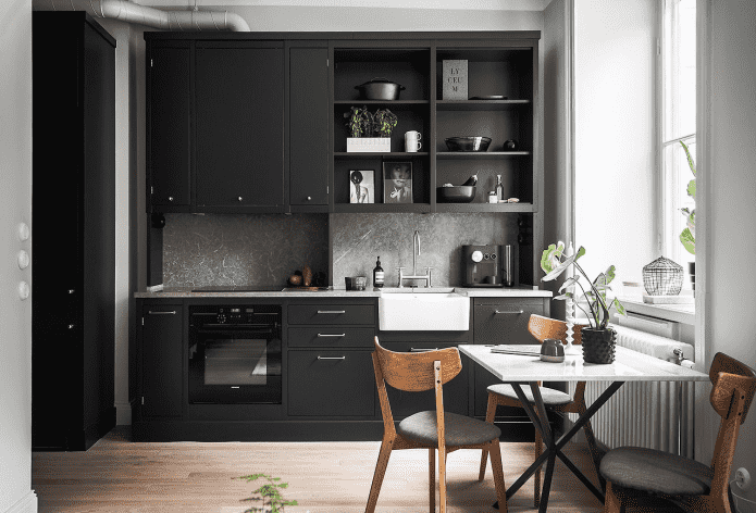black kitchen set