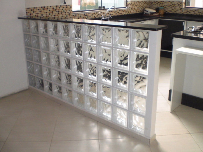 transparent glass blocks in the kitchen