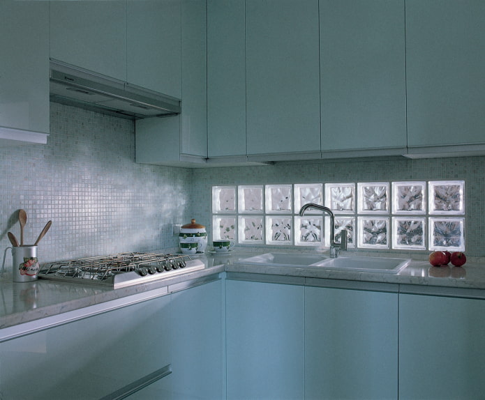 glass blocks for an apron