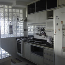 How to use glass blocks in a modern interior?-4