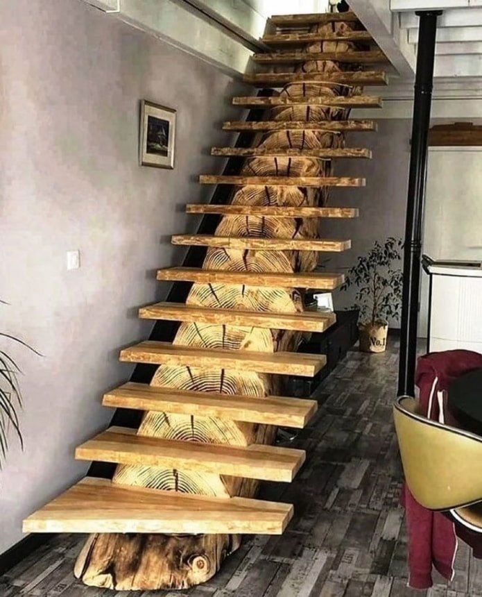 stairs made of saw cuts
