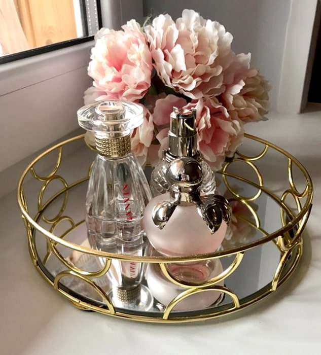Mirror tray