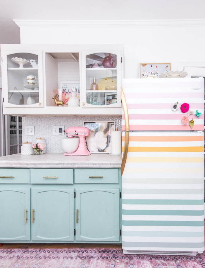 Striped paint