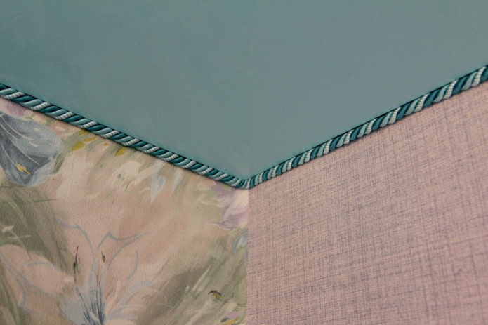 decorative rope on the ceiling