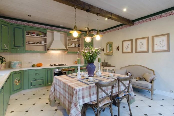 kitchen wall decor in Provence style