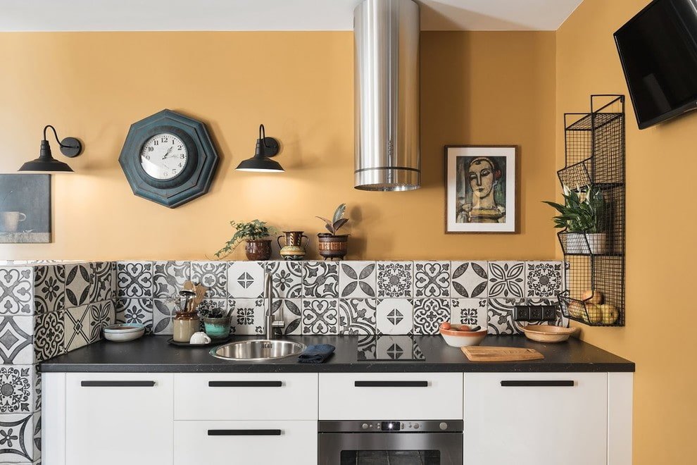 Kitchen wall decor