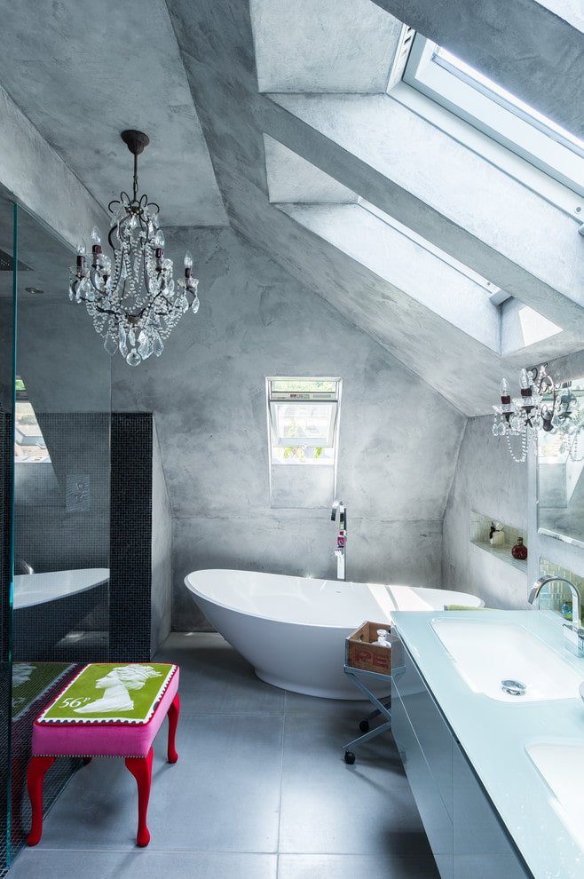 plaster on the ceiling in the bathroom interior